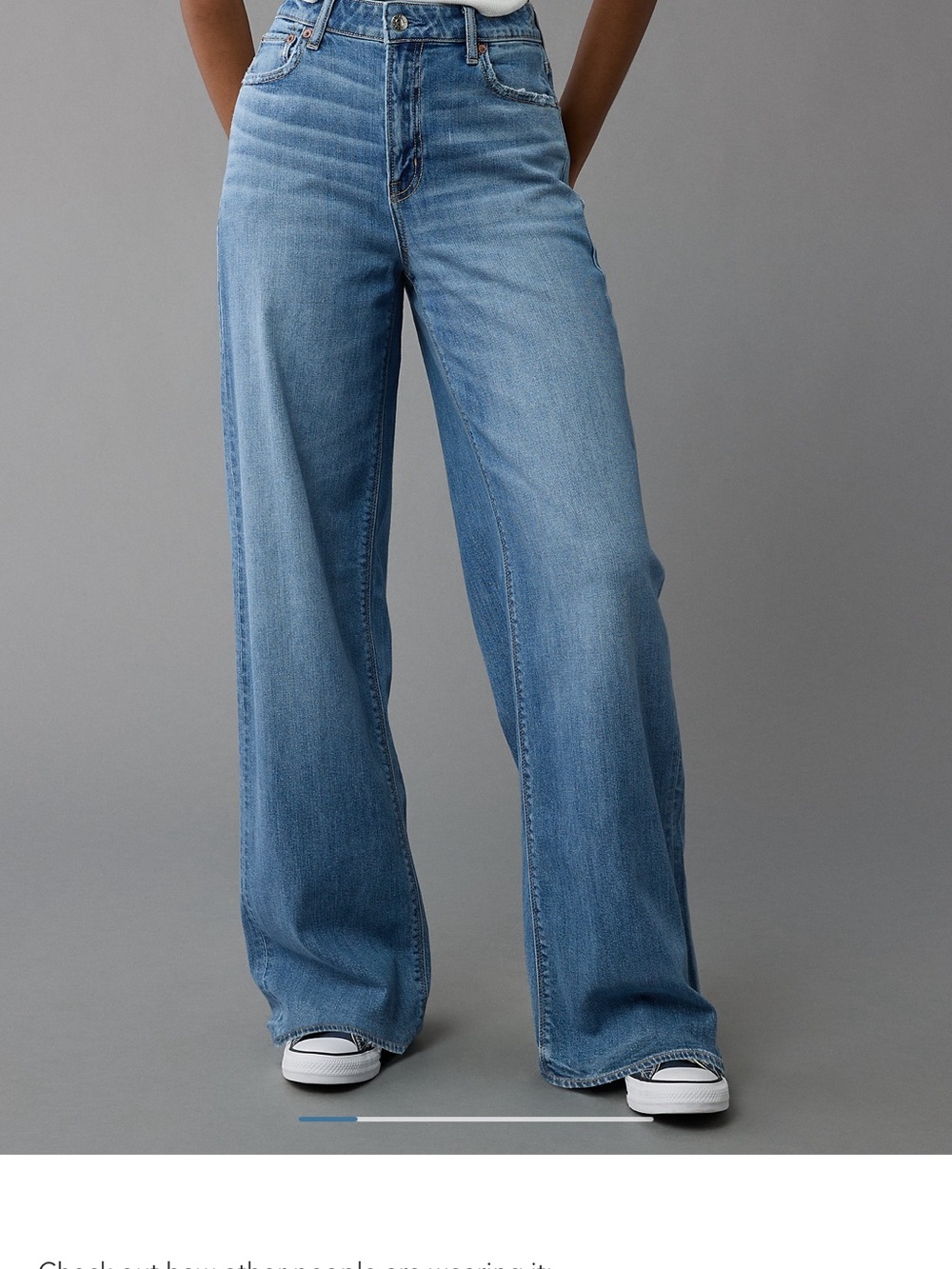AE Super High-Waisted Baggy
Wide-Leg Jean Size 0 XShort